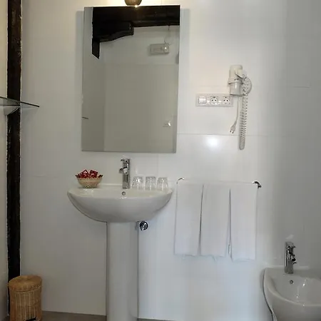 Inn Ansorena Santillana del Mar