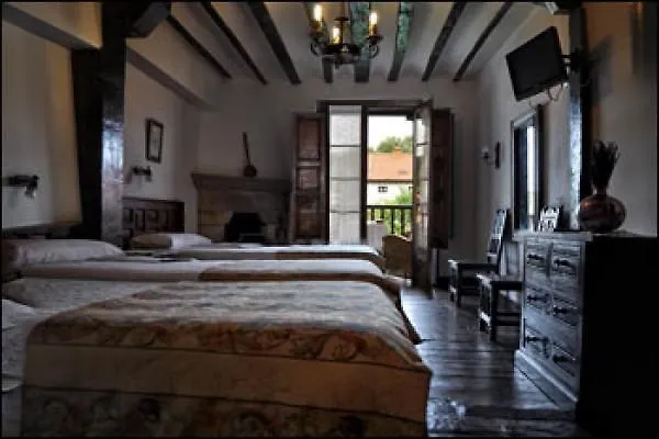 Kro Ansorena Santillana del Mar